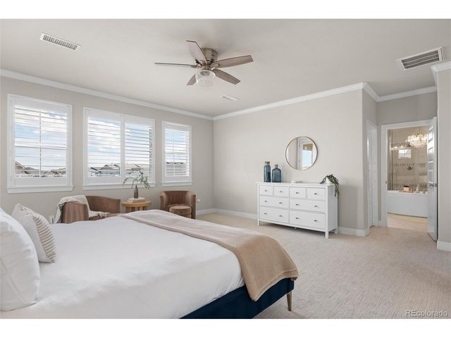 27671 E Lakeview Dr, Aurora, CO 80016