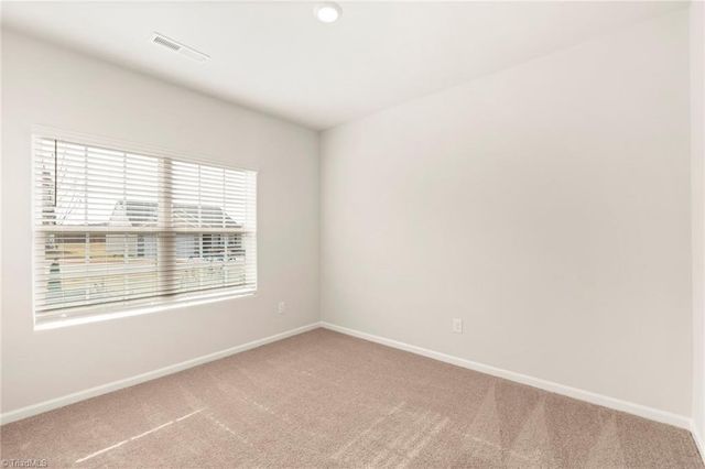 1084 Russell Drive, Winston-salem, NC 27127