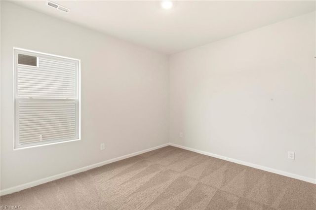 1084 Russell Drive, Winston-salem, NC 27127
