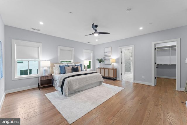 8104 WOODHAVEN BLVD, Bethesda, MD 20817