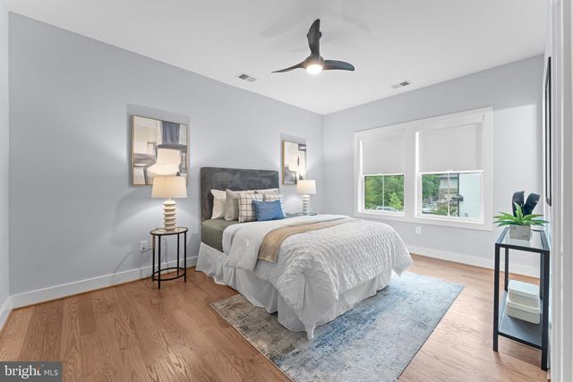 8104 WOODHAVEN BLVD, Bethesda, MD 20817