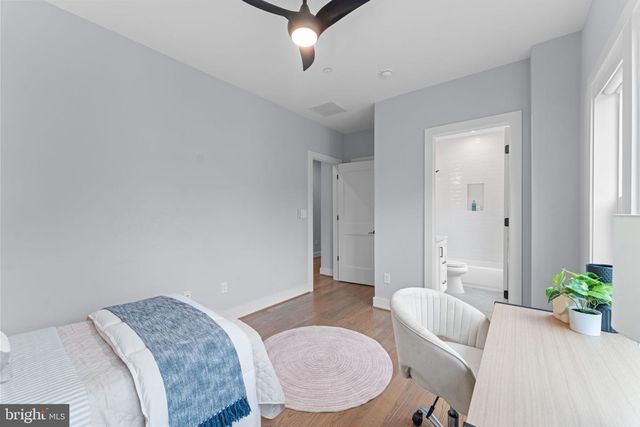 8104 WOODHAVEN BLVD, Bethesda, MD 20817