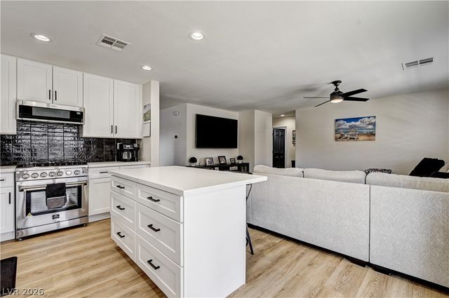 10260 South Bronco Street, Las Vegas, NV 89141