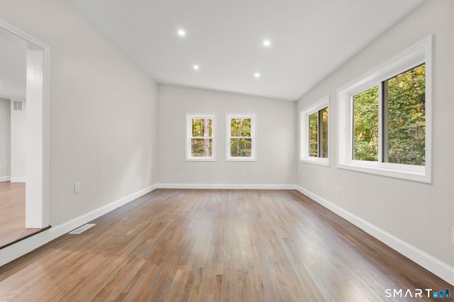 245 Dunk Rock Road, Guilford, CT 06437