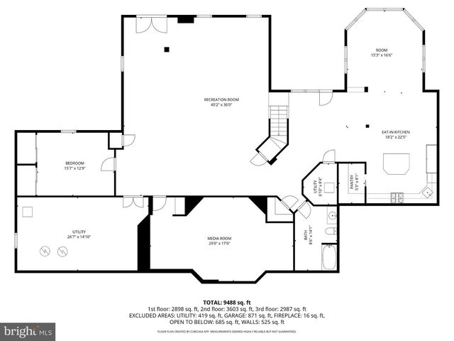 24 HAYHURST DR, Newtown, PA 18940