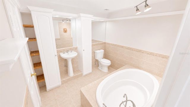 120 MOONSTONE COURT, Port Orange, FL 32129