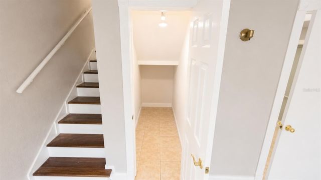 120 MOONSTONE COURT, Port Orange, FL 32129