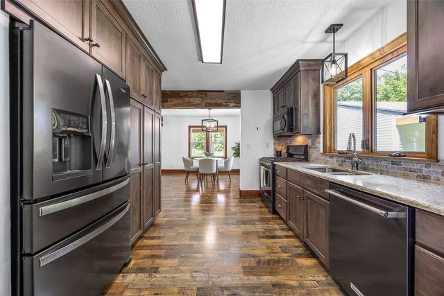 1388 Hickory Hollow Rd. NE, Solon, IA 52333