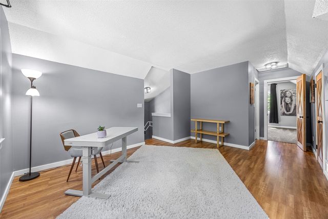 1388 Hickory Hollow Rd. NE, Solon, IA 52333