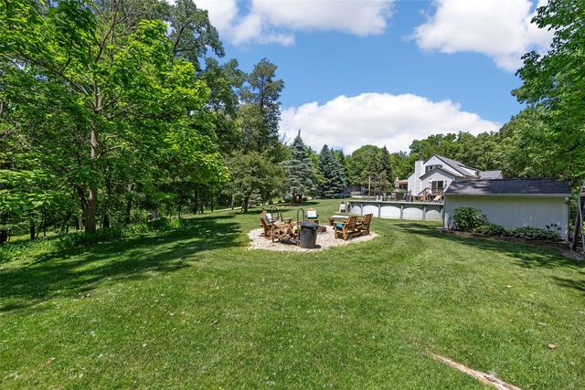 1388 Hickory Hollow Rd. NE, Solon, IA 52333