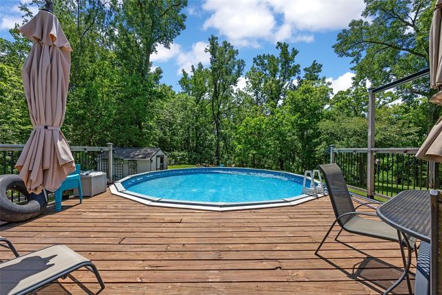 1388 Hickory Hollow Rd. NE, Solon, IA 52333
