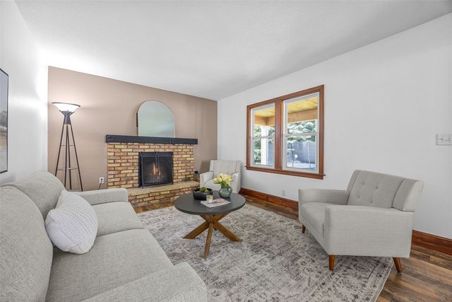 1388 Hickory Hollow Rd. NE, Solon, IA 52333
