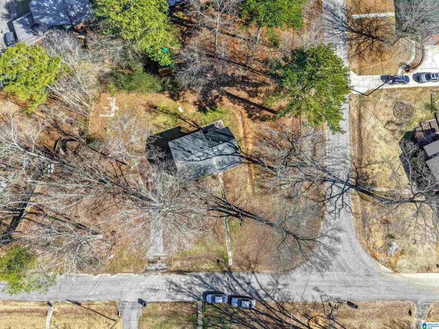 5601 CRESTVIEW DRIVE, Adamsville, AL 35005