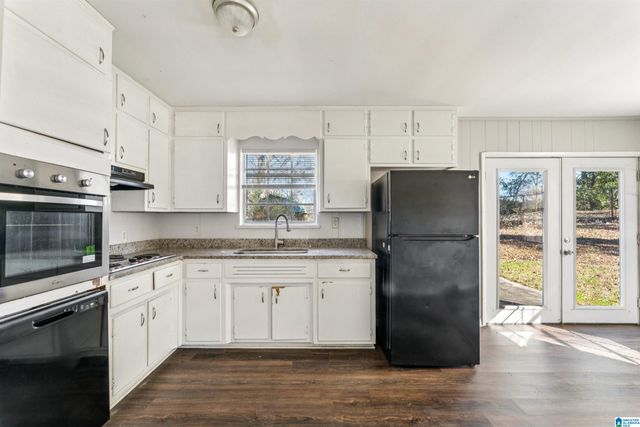 5601 CRESTVIEW DRIVE, Adamsville, AL 35005