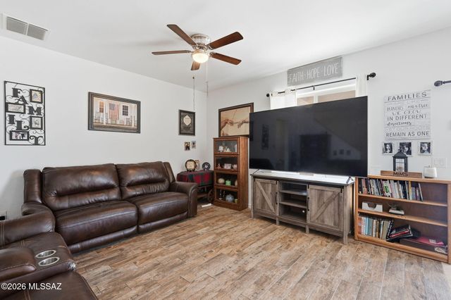 14147 N Stone Pendant Way, Marana, AZ 85658