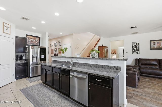 14147 N Stone Pendant Way, Marana, AZ 85658