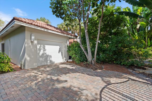 815 Tangerine Way, Delray Beach, FL 33483