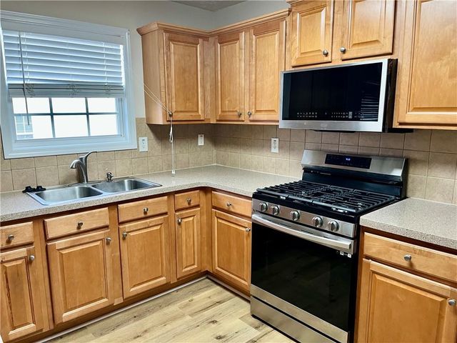 283 Grand Ashbury Lane, Buford, GA 30518