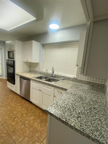 13206 Terralyn Way, Sugar Land, TX 77478