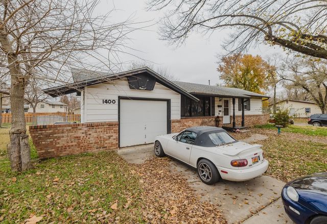 1400 N El Paso, Derby, KS 67037