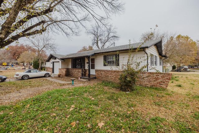1400 N El Paso, Derby, KS 67037