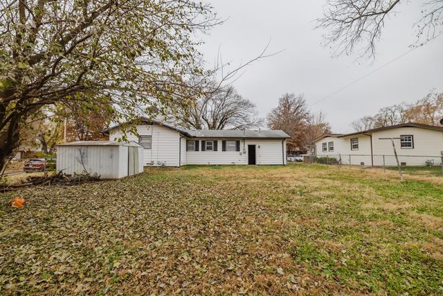 1400 N El Paso, Derby, KS 67037