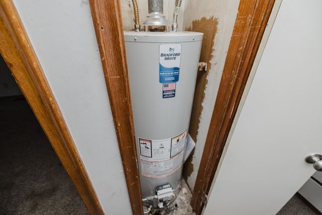 1400 N El Paso, Derby, KS 67037