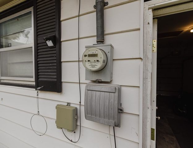 1400 N El Paso, Derby, KS 67037