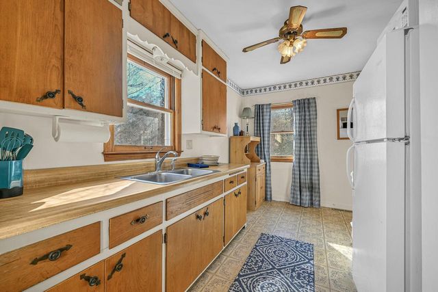 N6997 Oakwood ROAD, Whitewater, WI 53190