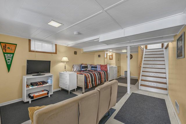 N6997 Oakwood ROAD, Whitewater, WI 53190