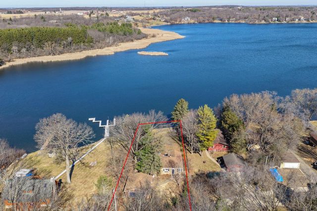 N6997 Oakwood ROAD, Whitewater, WI 53190