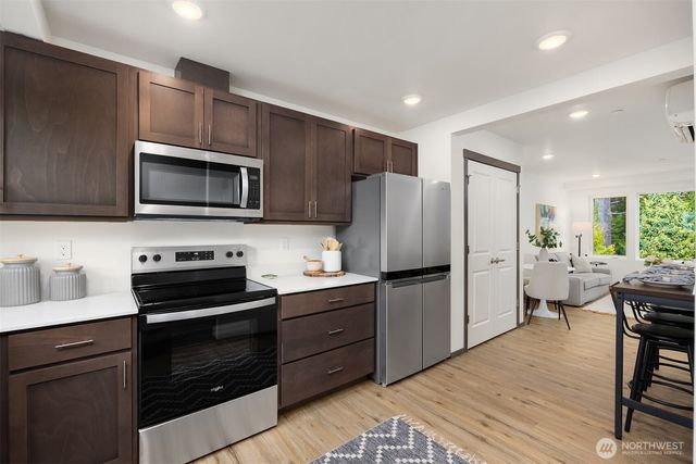 1359 Nolta Loop NE, Bainbridge Island, WA 98110