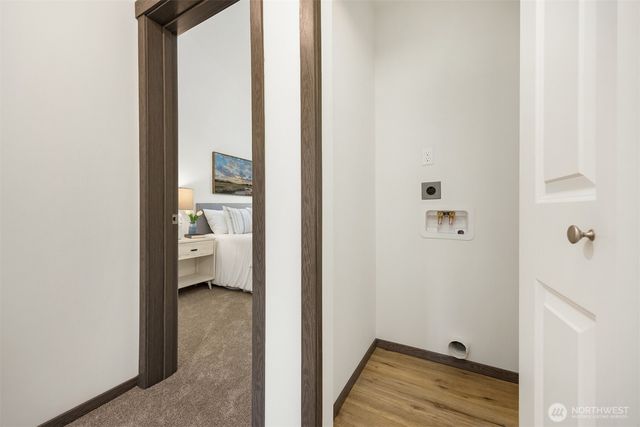 1359 Nolta Loop NE, Bainbridge Island, WA 98110