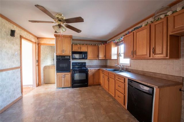 7000 Rowland Avenue, Kansas City, KS 66109