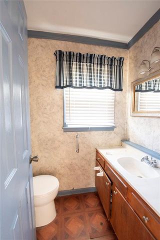 7000 Rowland Avenue, Kansas City, KS 66109