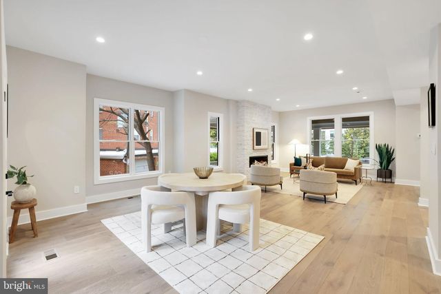 3740 KANAWHA ST NW, Washington, DC 20015