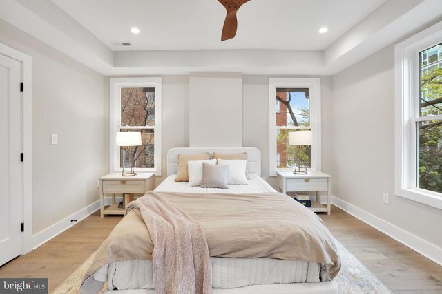 3740 KANAWHA ST NW, Washington, DC 20015