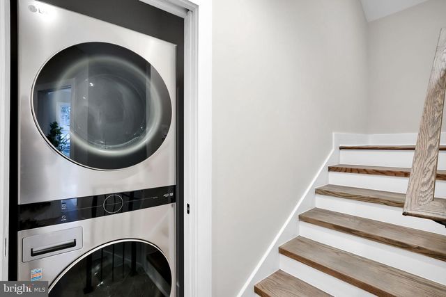 3740 KANAWHA ST NW, Washington, DC 20015