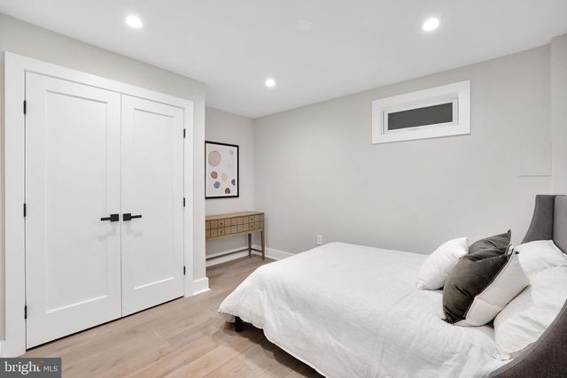 3740 KANAWHA ST NW, Washington, DC 20015