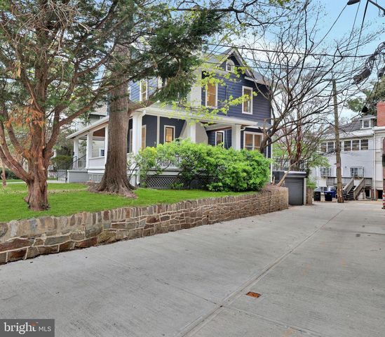 3740 KANAWHA ST NW, Washington, DC 20015