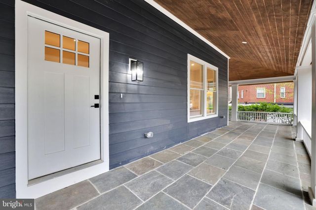 3740 KANAWHA ST NW, Washington, DC 20015