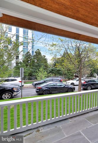 3740 KANAWHA ST NW, Washington, DC 20015