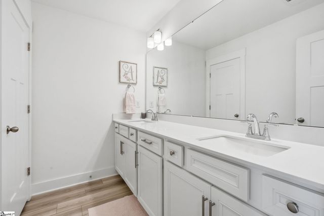 400 Water Garden Place, Simpsonville, SC 29681