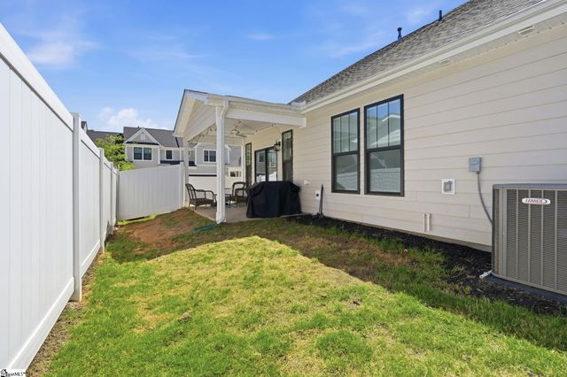 400 Water Garden Place, Simpsonville, SC 29681