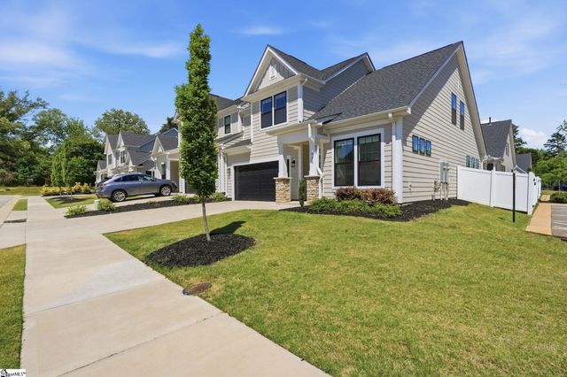 400 Water Garden Place, Simpsonville, SC 29681