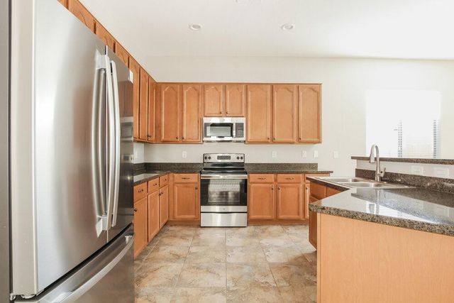 22110 N 104th Lane, Peoria, AZ 85383