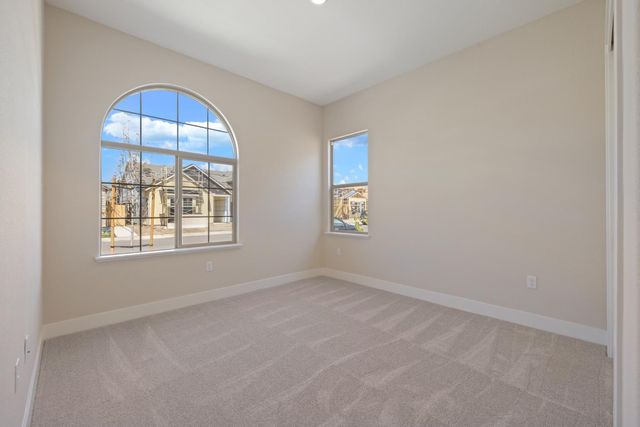 3068 Wisteria Dr, Lodi, CA 95242