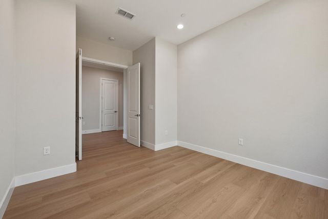 3068 Wisteria Dr, Lodi, CA 95242