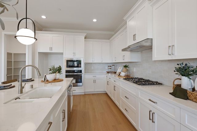 3068 Wisteria Dr, Lodi, CA 95242