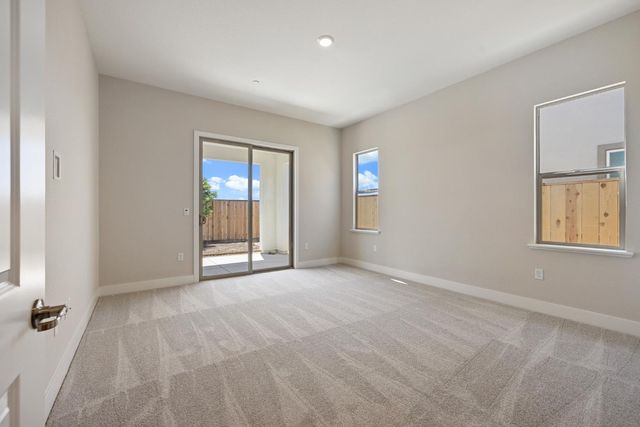 3068 Wisteria Dr, Lodi, CA 95242